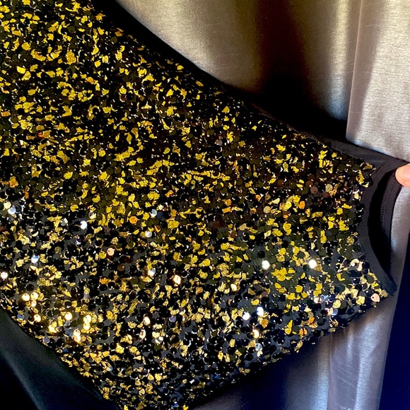 Eien USA Black and gold sequined tunic…size medium - Picture 2 of 10